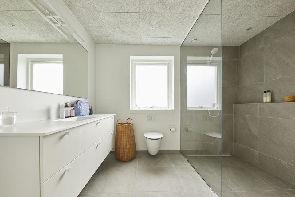 God lyd kommer oppefra God lyd kommer oppefra